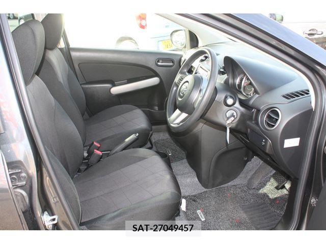 Mazda DEMIO 2013-06 214076-13