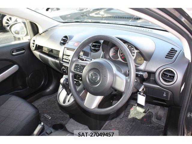 Mazda DEMIO 2013-06 214076-12