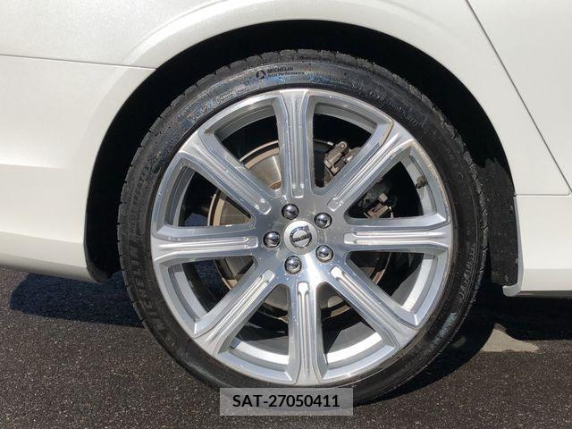 Volvo V90 2017-09 345121-27