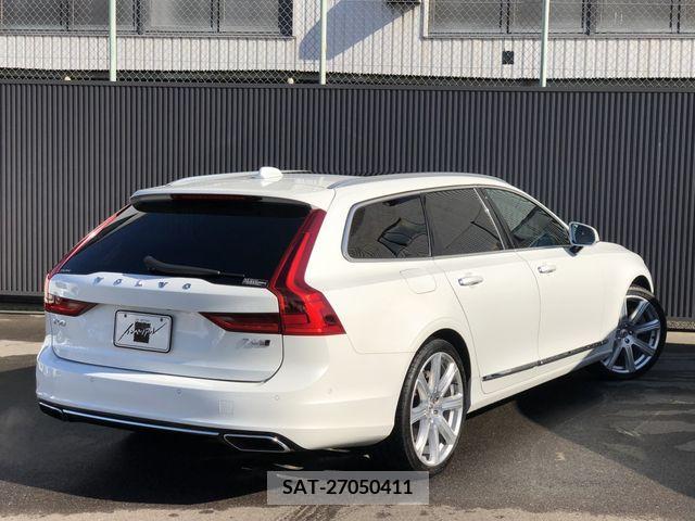 Volvo V90 2017-09 345121-6