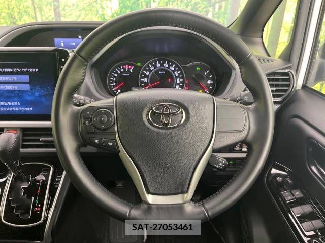 Toyota VOXY 2021-06 375978-12