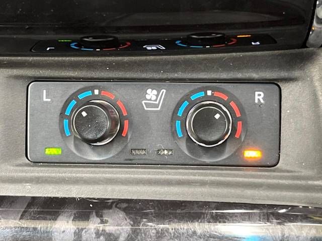 Toyota ALPHARD 2021-02 184918-7