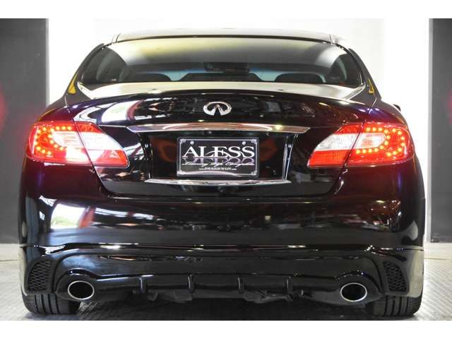Nissan FUGA 2009-12 17647-14