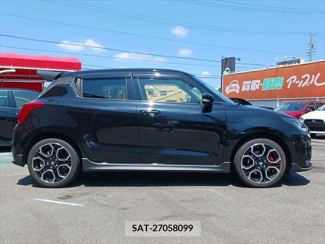 Suzuki SWIFT 2017-11 381574-13