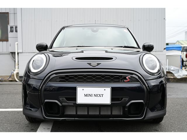 Bmw MINI 2022-08 12579-1