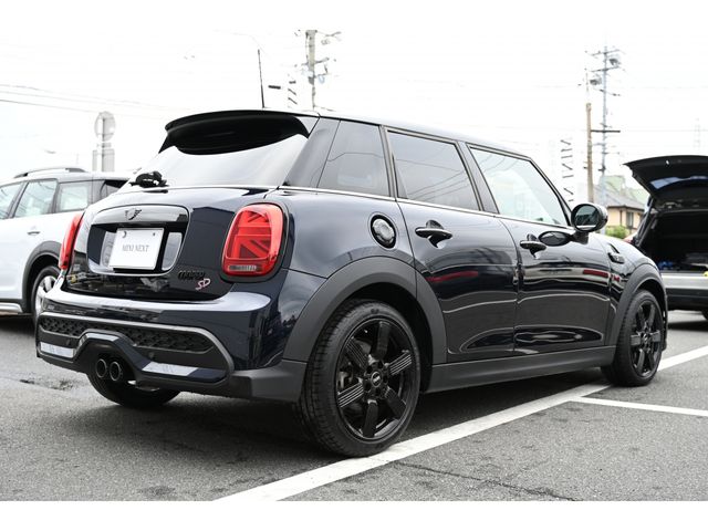 Bmw MINI 2022-08 12579-3