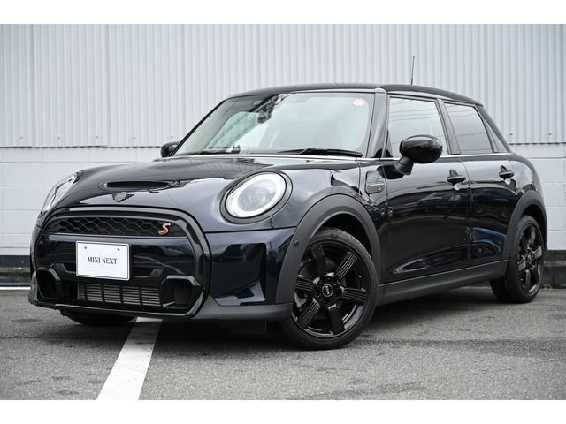 Bmw MINI 2022-08 12579-0