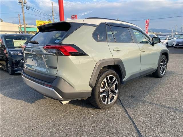 Toyota RAV4 2019-06 187091-13