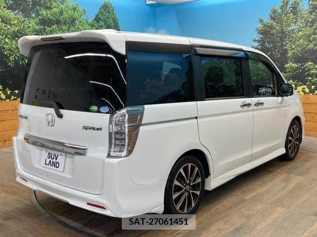 Honda e 2013-02 384668-18