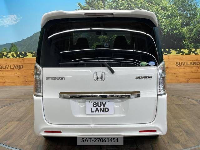 Honda e 2013-02 384668-16