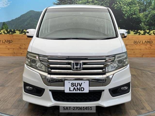 Honda e 2013-02 384668-15