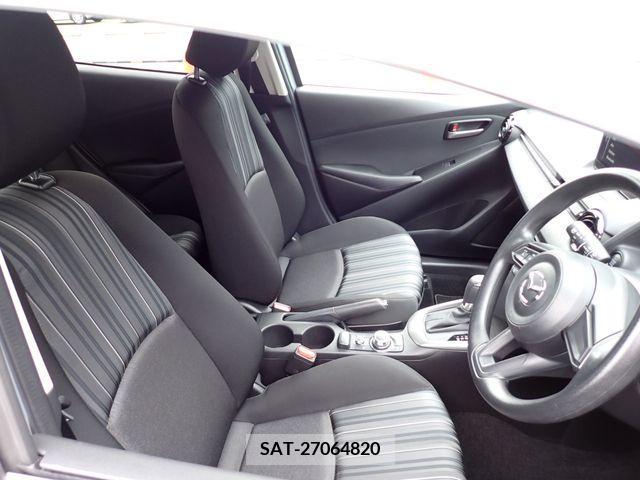 Mazda MAZDA2 2021-12 210051-16