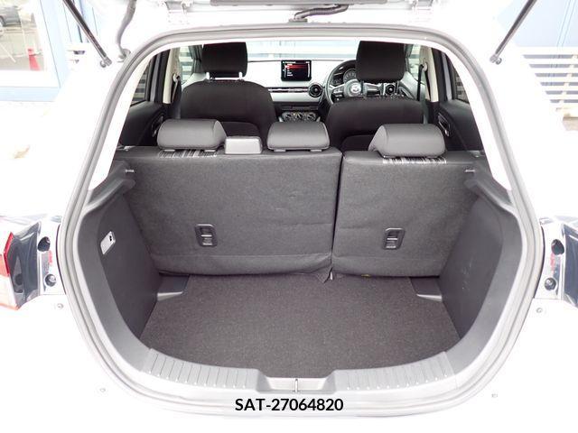 Mazda MAZDA2 2021-12 210051-19