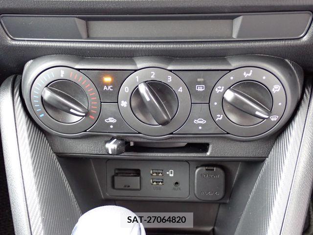 Mazda MAZDA2 2021-12 210051-6