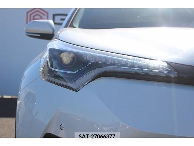 Toyota C-HR 2017-02 225265-10