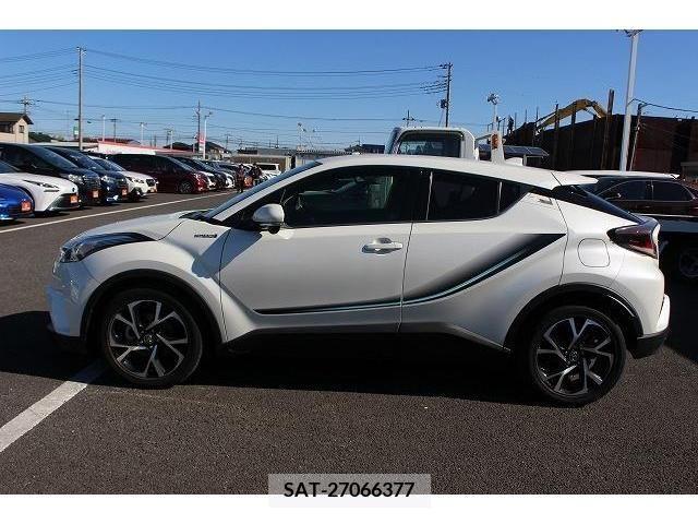 Toyota C-HR 2017-02 225265-6