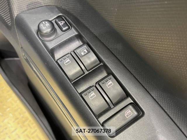 Subaru LUCRA CUSTOM 2012-02 326658-5