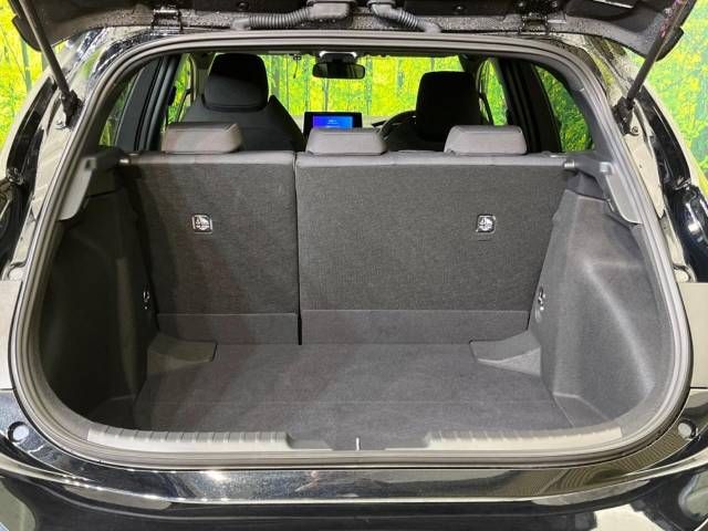 Toyota COROLLA SPORT 2023-06 188414-10