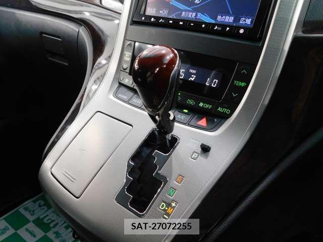 Toyota ALPHARD 2012-01 299862-10