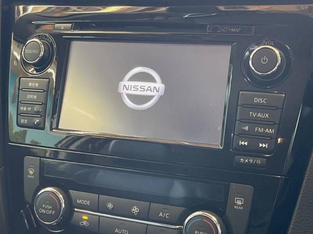 Nissan X-TRAIL 2015-01 185318-3