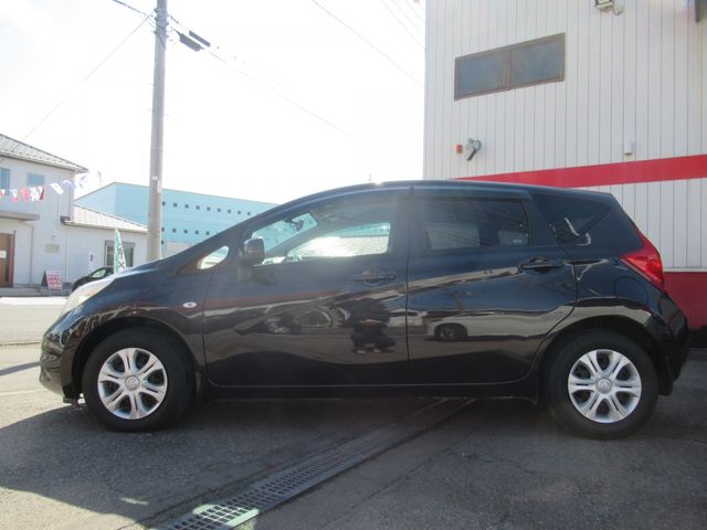 Nissan NOTE 2013-01 620-6