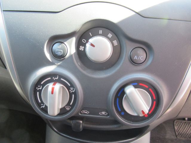Nissan NOTE 2013-01 620-23