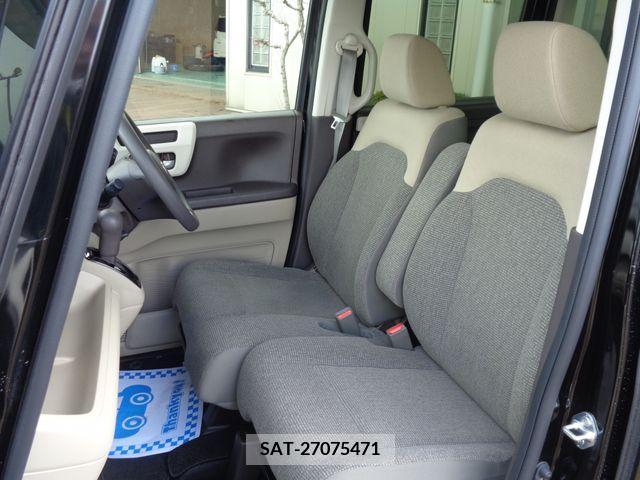Honda N BOX 2018-05 221908-8