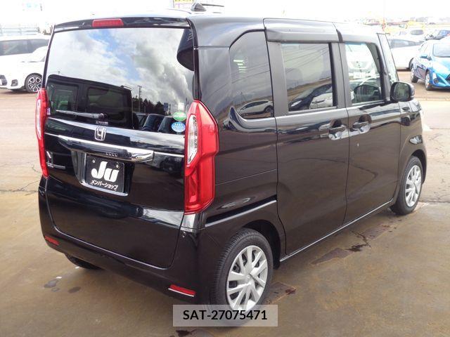 Honda N BOX 2018-05 221908-2