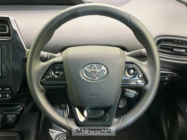 Toyota PRIUS 2019-04 282110-11