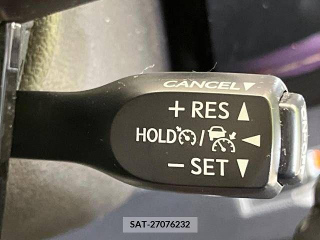 Toyota PRIUS 2019-04 282110-4
