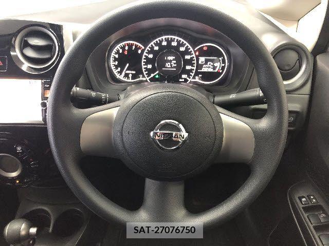 Nissan NOTE 2013-05 376881-13