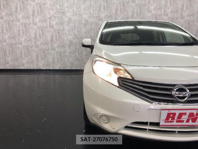 Nissan NOTE 2013-05 376881-23