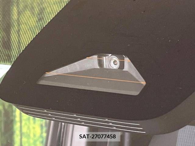Toyota NOAH 2023-04 374106-2