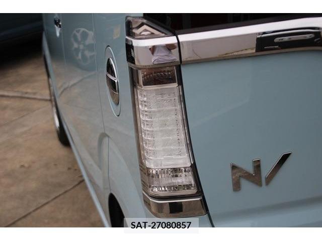 Honda N BOX 2018-05 378285-11