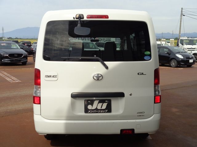 Toyota TOWNACE VAN 2014-08 18273-6