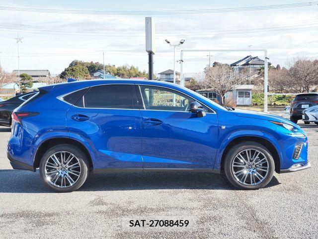 Lexus NX 2020-11 205838-8