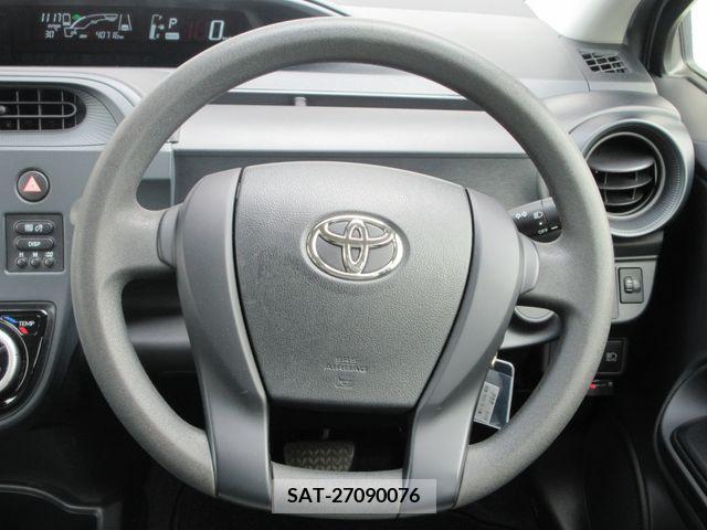 Toyota AQUA 2019-05 344814-24