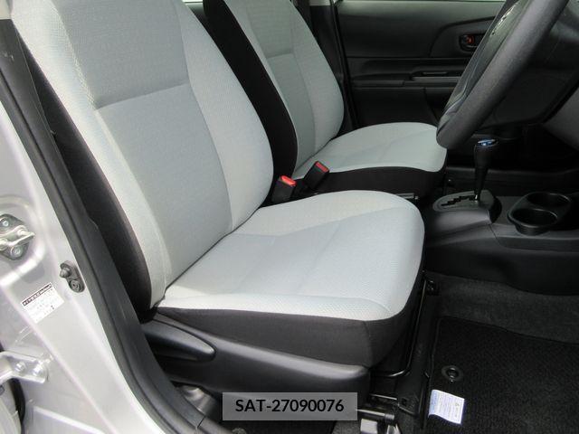 Toyota AQUA 2019-05 344814-13