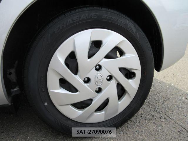 Toyota AQUA 2019-05 344814-28