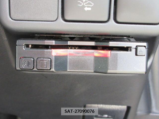 Toyota AQUA 2019-05 344814-3