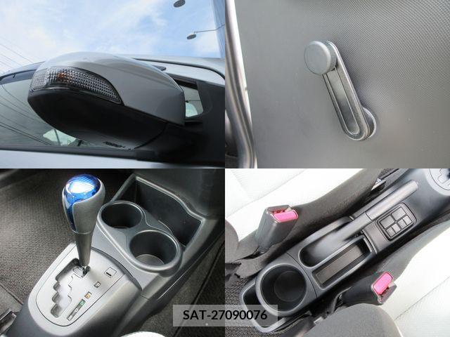 Toyota AQUA 2019-05 344814-11