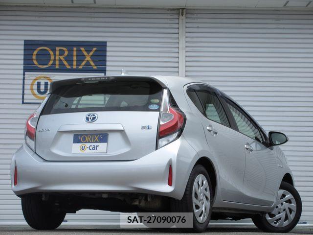Toyota AQUA 2019-05 344814-2