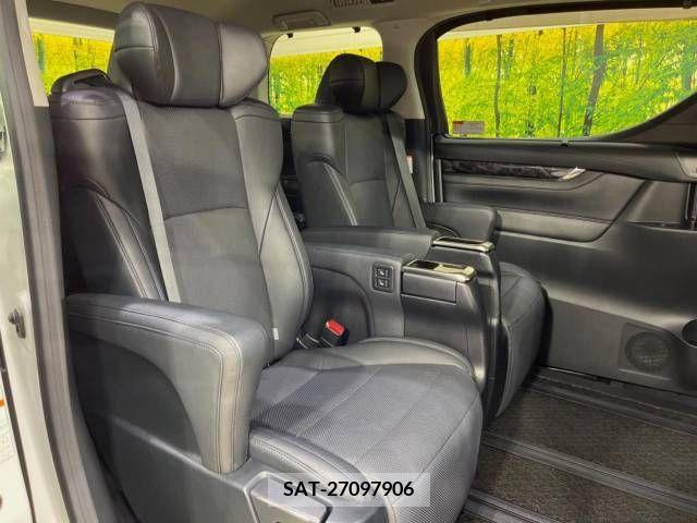 Toyota ALPHARD 2018-11 344378-9