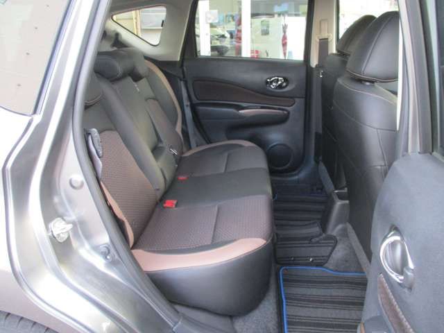 Nissan NOTE 2018-03 188008-15