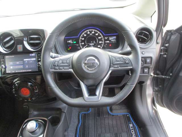 Nissan NOTE 2018-03 188008-6