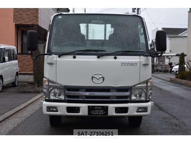 Mazda TITAN 2012-07 239429-5