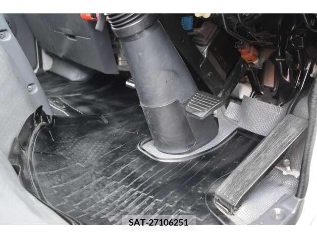 Mazda TITAN 2012-07 239429-19