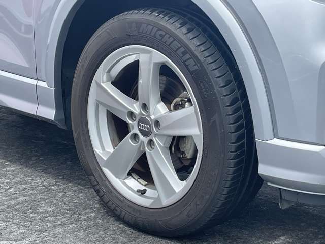 Audi Q2 2019-12 15805-6