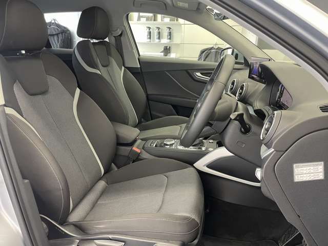 Audi Q2 2019-12 15805-9
