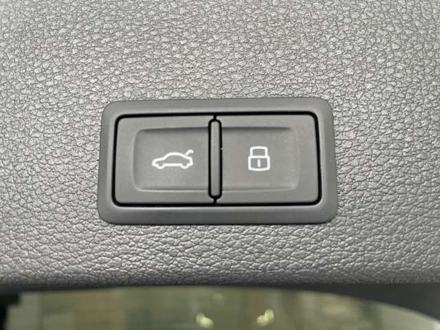 Audi Q2 2019-12 15805-8